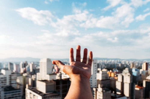 Stressed, Anxious, Exhausted? - 12 Quotes From Famous Entrepreneurs That Prove You Are Not Alone