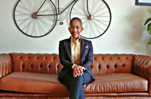 readers are leaders 10 power women and the books they are reading