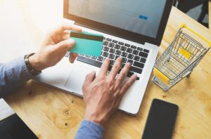 Nearly 50% Of SA Offline Shoppers Are Thinking Of Going Online In The Coming Year - Survey